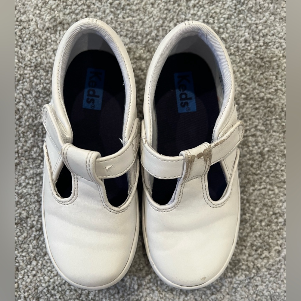 COPY - Size 9 Keds
